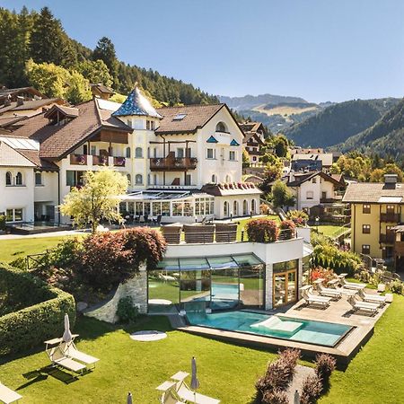 Alpenheim Charming & Spa Hotel أورتيسايْ المظهر الخارجي الصورة