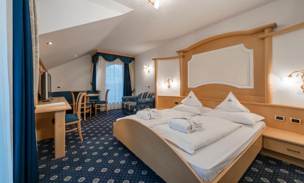 Alpenheim Charming & Spa Hotel أورتيسايْ المظهر الخارجي الصورة