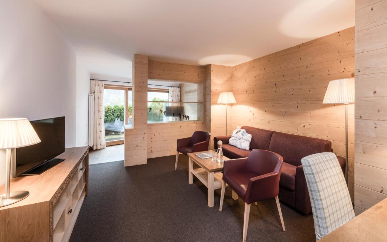 Alpenheim Charming & Spa Hotel أورتيسايْ المظهر الخارجي الصورة