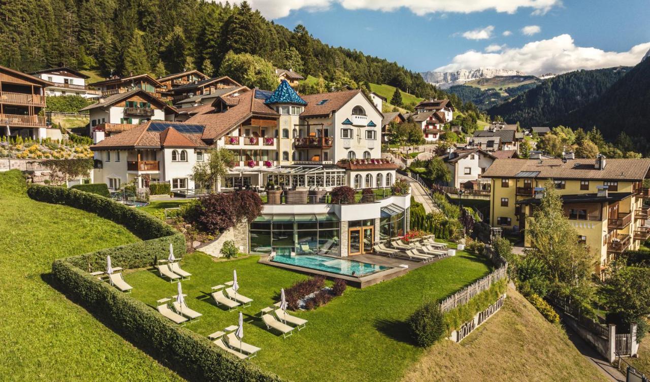 Alpenheim Charming & Spa Hotel أورتيسايْ المظهر الخارجي الصورة