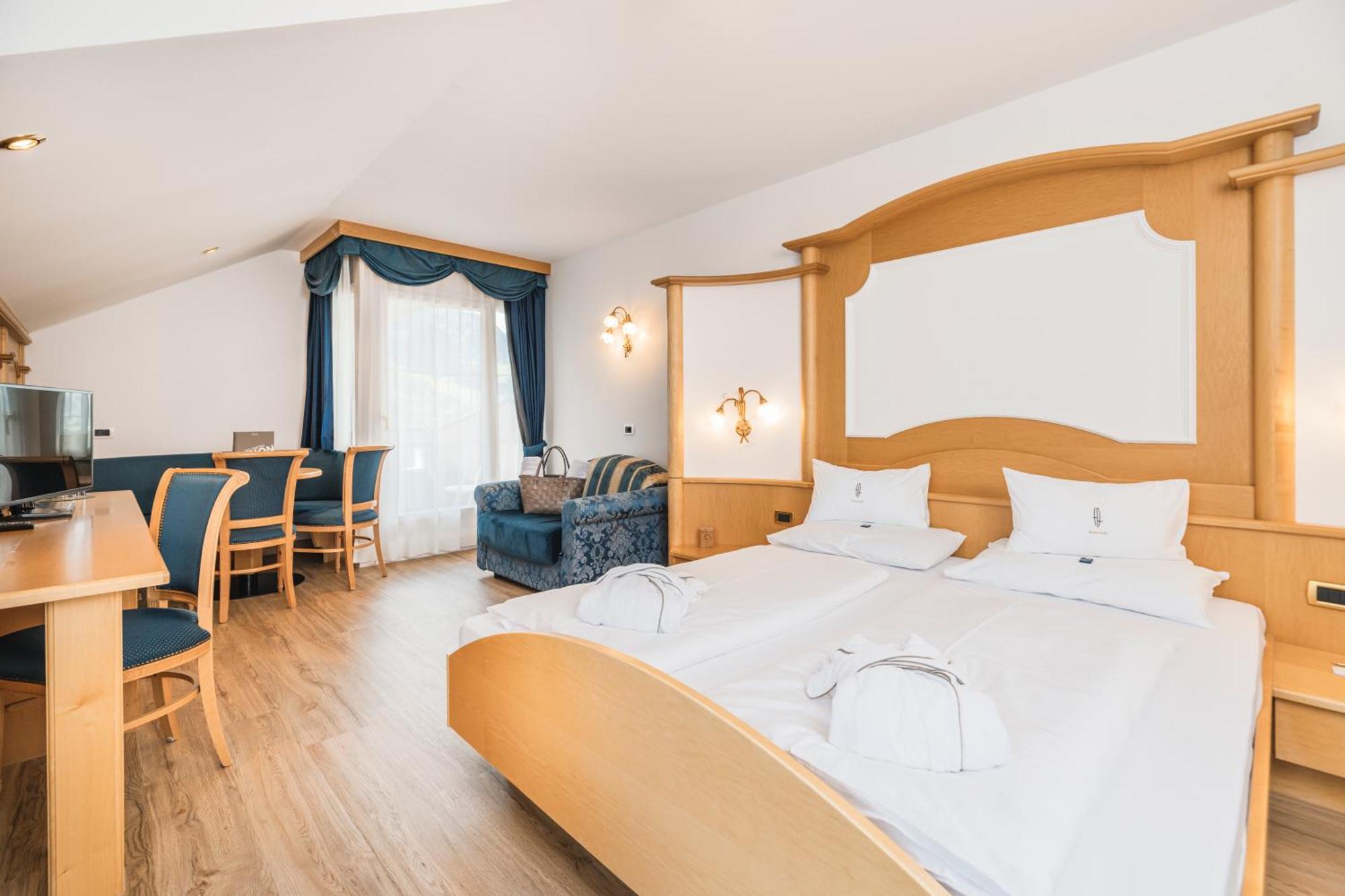 Alpenheim Charming & Spa Hotel أورتيسايْ المظهر الخارجي الصورة